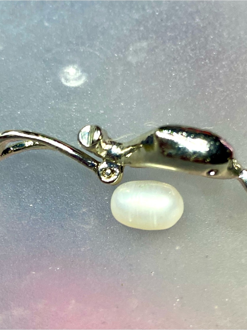 Dolphin Pearl Pendant in Shiny Silver Tone - Picture 3 of 3